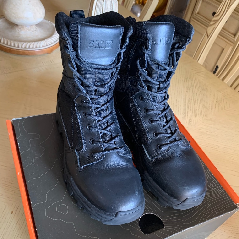 Women’s size 8 tactical boots